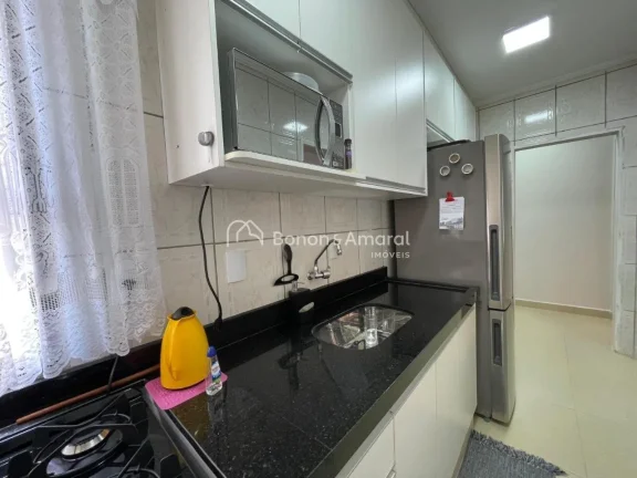 Imagem Este apartamento oferece 78 m² muito bem aproveitados, com três quartos (sendo uma suíte), todos ...