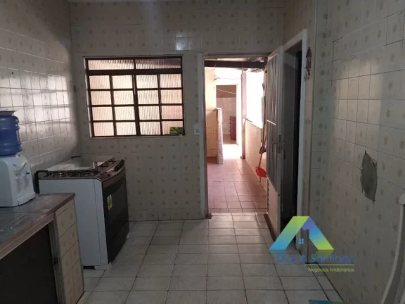 Imagem Linda casa 180 metros, 3 dormitórios, EDICULA 2 vagas com excelente valor e localização !!!