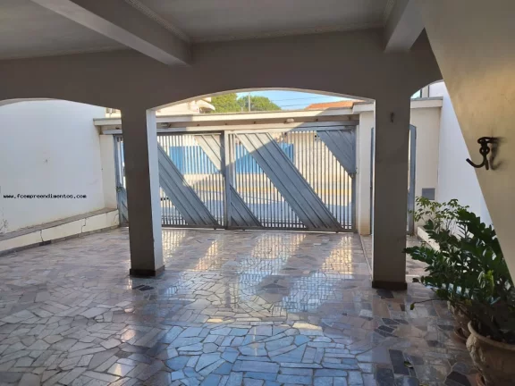 Imagem Casa / Sobrado para Venda em Limeira, Boa Vista, 4 dormitórios, 1 suíte, 3 banheiros, 4 vagas