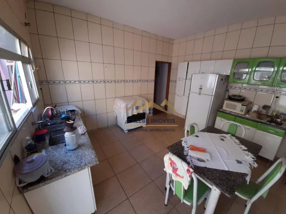 Imagem Casa com 2 dormitórios à venda, 93 m² por R$ 250.000,00 - Jardim Aeroporto - Tatuí/SP