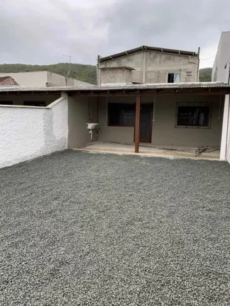 Imagem Terreno de 364,00² com duas casas no bairro Vila Nova em Porto Belo