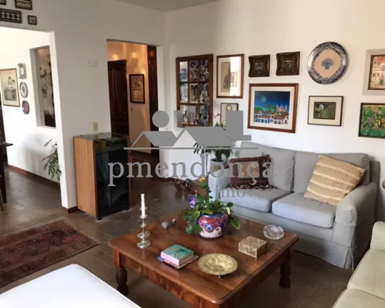 Imagem Apartamento em prédio charmoso de 5 andares em Higienópolis, bem perto da FAAP e da Praça Vilaboi