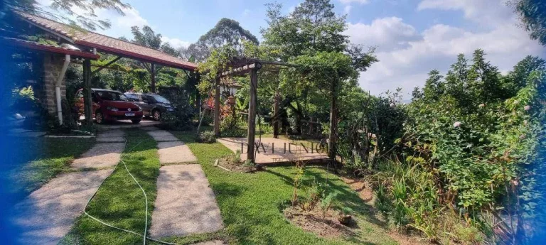 Imagem Casa com 3 dormitórios sendo 1 suite à venda por R$ 1.100.000 - Condomínio Portal de São Francisco - Sorocaba/SP