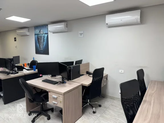 Imagem A VENDA!!! Sala Comercial com 77m@ e uma vaga no centro de Guarulhos