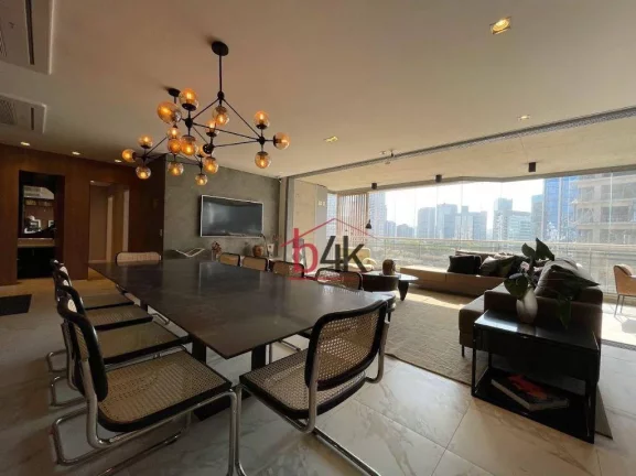 Imagem Apartamento no O Parque Brooklin com 197m² de área, 3 suítes, 3 vagas de garagem, varanda com churrasqueira.
