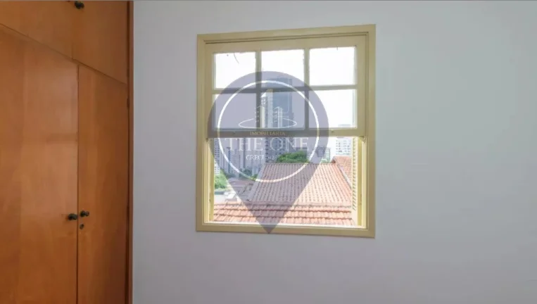 Imagem Imóvel de 3 quartos na Vila Anglo Brasileira, São Paulo-SP: casa com 2 salas, 2 banheiros, 3 vagas de garagem e 170,00 m² de área.