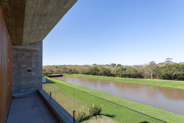 Imagem Casa à venda em Torres, Centenário, com 4 quartos, 368,36m²