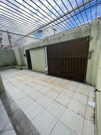 Imagem Casa à venda no Bairro Salgado Filho - Espaçosa e Aconchegante!