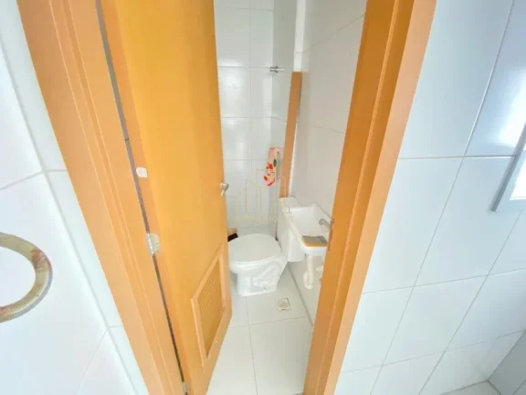 Imagem Apartamento com Varanda Gourmet e Vista Mar ? Jardim Armação | 2 Quartos, 86m², 2 Vagas