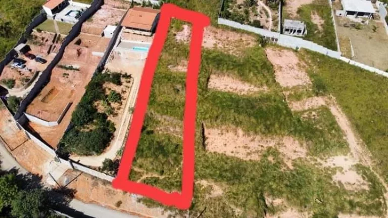 Imagem Terreno à venda, 1112 m² por R$ 193.000,00 - Parque Residencial Samambaia - Suzano/SP