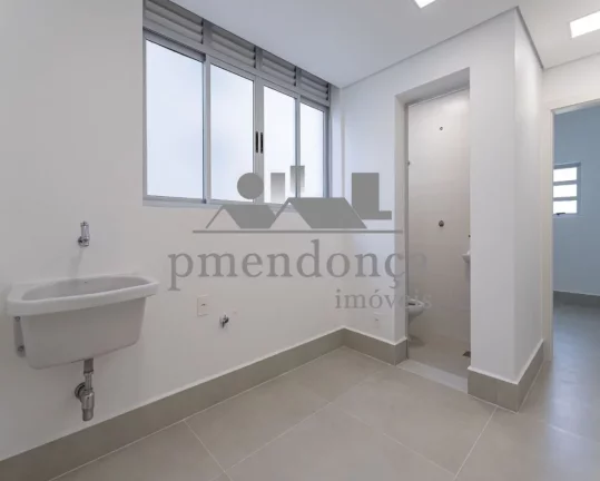 Imagem Apartamento Reformado à venda em Higienópolis, com 3 quartos e 2 vagas, 244 m².
