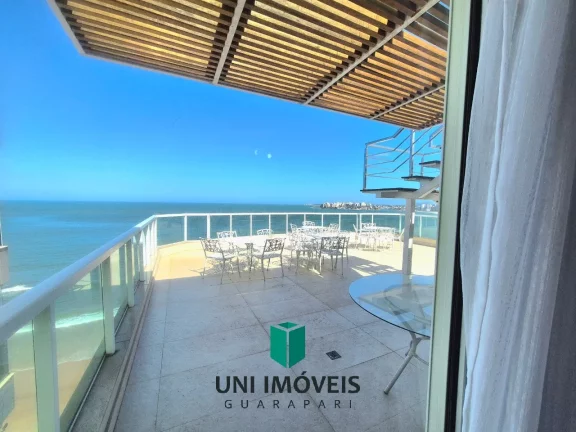 Imagem Cobertura à venda na Praia do Morro em Guarapari - Vista de um cruzeiro em alto-mar!