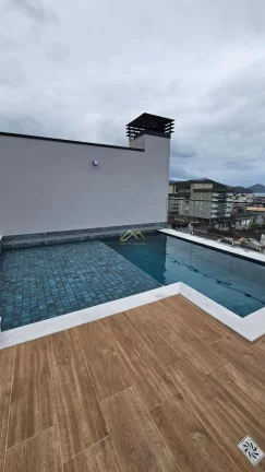 Imagem Lindo apto no centro vista mar