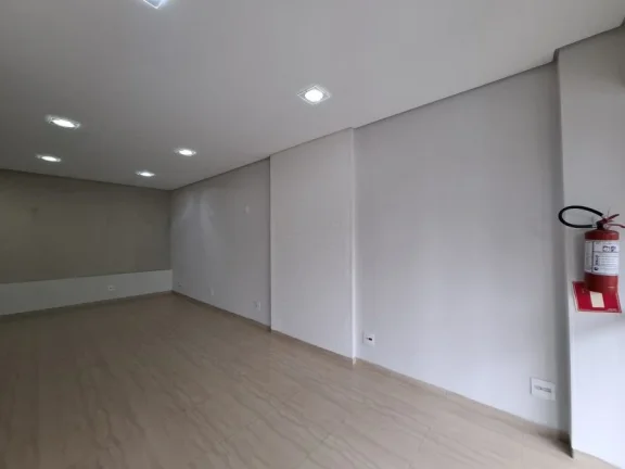 Imagem Sala Comercial Térrea com Vitrine  43m² - Jardim Bosque Viv