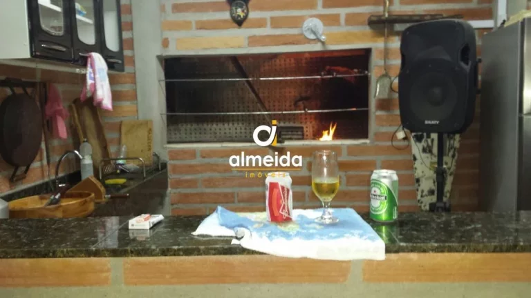 Imagem Casa 3 dormitórios à venda Nossa Senhora do Perpétuo Socorro Santa Maria/RS