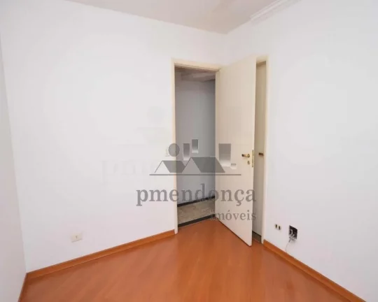 Imagem Ótimo apartamento em perfeitas condições, com fino acabamento em mármore travertino, repleto de ...