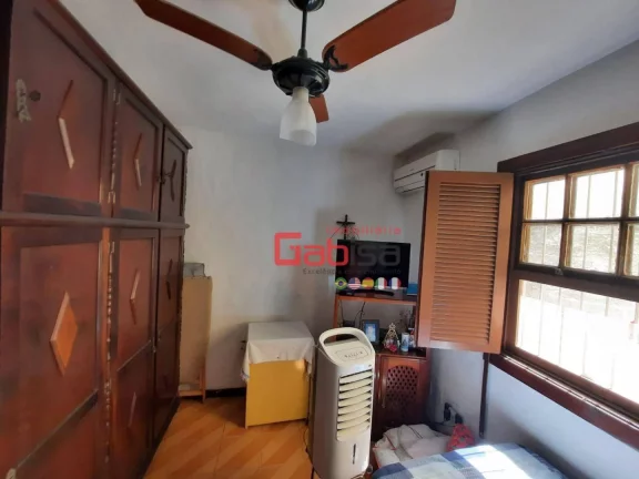 Imagem Casa com 4 dormitórios à venda, 240 m² por R$ 1.000.000,00 - Braga - Cabo Frio/RJ