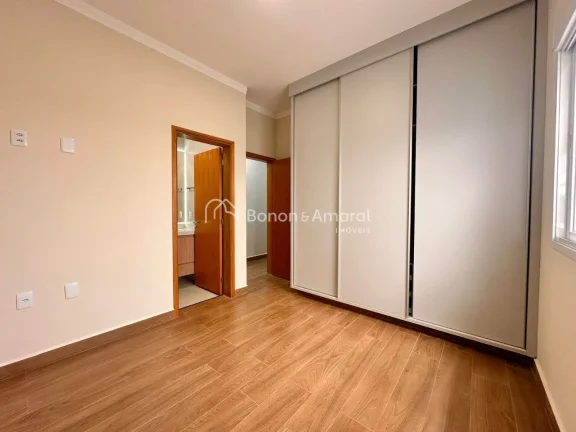 Imagem Casa térrea nova com 03 suítes à venda no Condomínio Residencial Royal Garden, Parque Brasil 500...