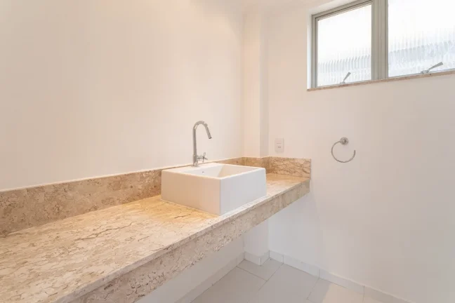 Imagem Apartamento 112M², 3Q, 1 Suíte, 2 Banheiros, 2 Vagas, Academia, Salão de Festas.