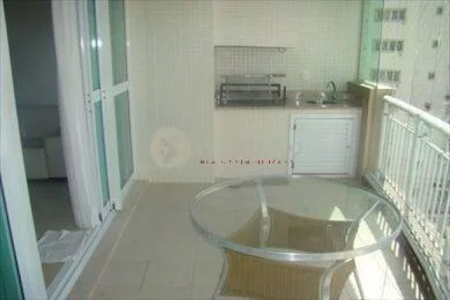 Imagem Apartamento a venda no Condomínio Jardins da Grécia em Santos
