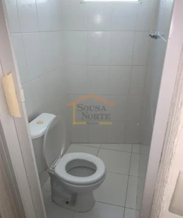 Imagem Prédio comercial, 700m² de terreno 800m² construído.

7 salas, 6 banheiros, piscina, vestiário,...