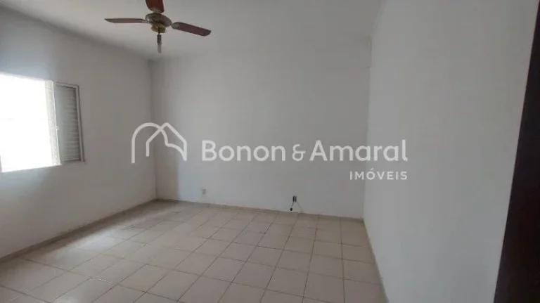 Imagem Casa Térrea a venda no Bairro Jardim Flamboyant 
Dormitórios: 3 quartos, sendo 1 suíte
Ambientes:...