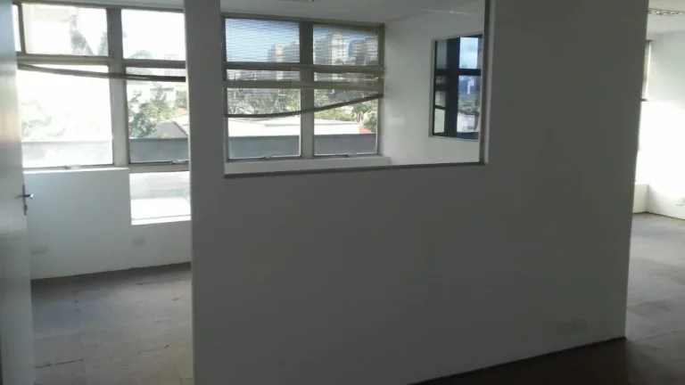 Imagem Conjunto comercial na Faria Lima