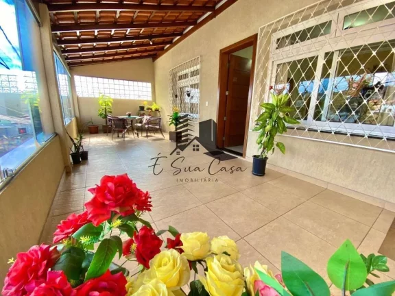 Imagem Casa a Venda 4 Quartos, Bairro João Pinheiro Belo Horizonte MG