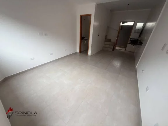 Imagem Sobrado com 2 dormitórios à venda, 51 m² por R$ 300.000,00 - Maracanã - Praia Grande/SP