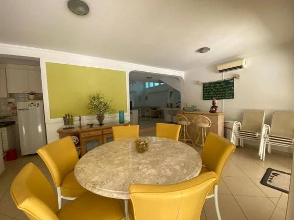 Imagem Casa com 3 dormitórios à venda, 200 m por R$ 2.700.000,00 - Riviera M-28