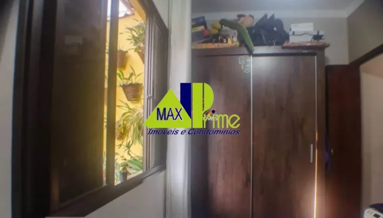 Imagem Imperdível oportunidade: Casa à venda em São Paulo-SP na Vila Nhocune, com 3 quartos, 1 suíte, 4 banheiros e 2 vagas de garagem!