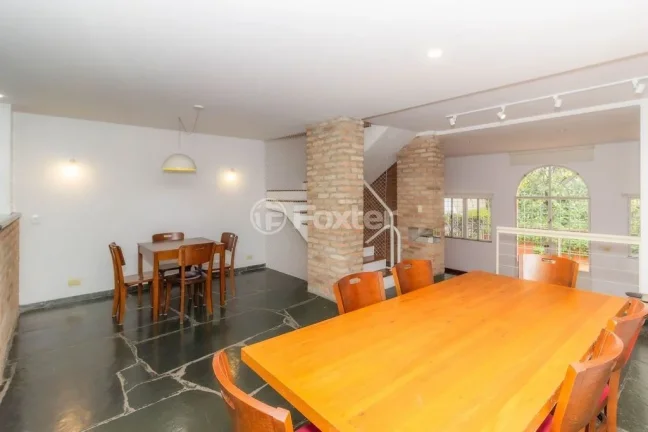 Imagem Casa Vila Madalena - 352M², 3 Dorms, 3 Suítes, 2 Vagas, 3 Salas, Lareira, Mobiliado, Varanda, Closet.