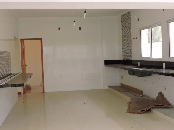 Imagem Casa Enorme à Venda no Jardim América – Bragança Paulista