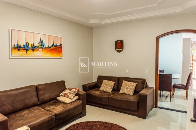Imagem Casa à Venda no Setor Oeste - Gama/DF

Excelente oportunidade para moradia ou investimento em renda...
