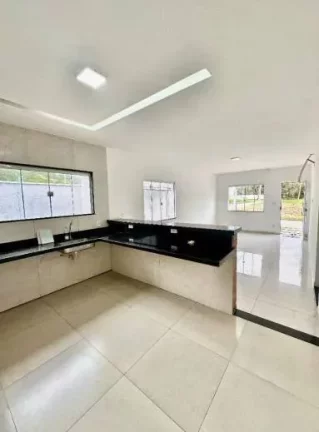 Imagem Casa de condomínio à venda em Maricá, Ubatiba, com 3 quartos, 92m2