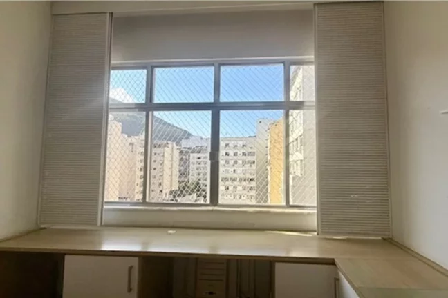Imagem Sala comercial 35m² REFORMADA a venda Posto 5 de Copacabana