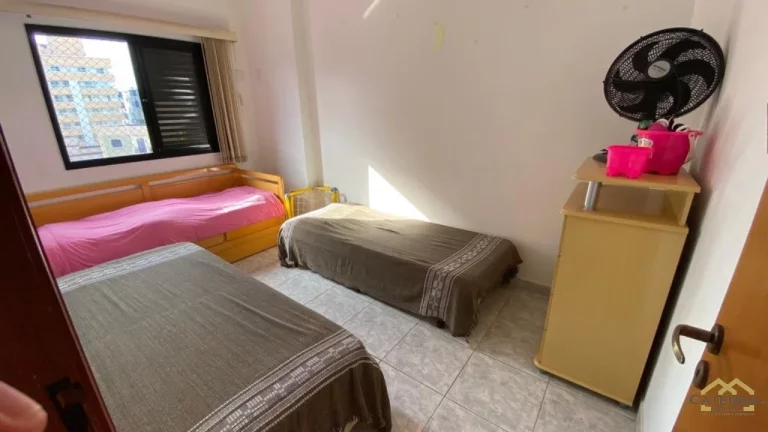 Imagem Apartamento à Venda por R$450.000,00 na Vila Caiçara a 200m da praia - Praia Grande