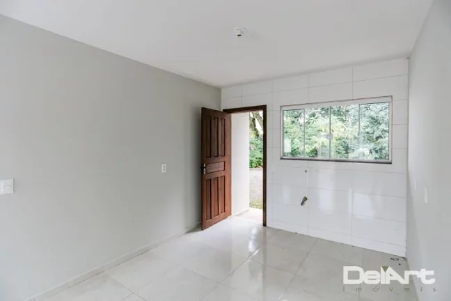 Imagem Casa térrea (geminada) - R$ 259.000,00 - Novinha - 61,02m2 - Bairro Bom Jesus/Rio Negro-Pr.