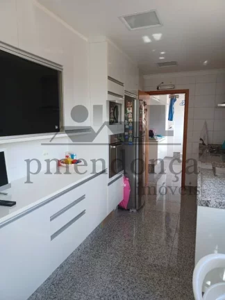 Imagem Apartamento com 180m² a venda na Pompéia, 3 suítes e 3 vagas.