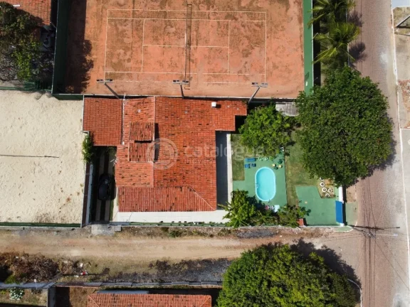 Imagem Casa com 4 Dormitórios e 2 Suítes na Praia de Muriú