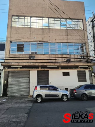 Imagem Galpão para locação no bairro Maranhão, São Paulo-SP: 6 salas, 4 banheiros, 1 vaga de garagem e 1.614m² de área.