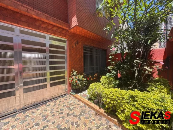 Imagem Casa para locação no Tatuapé - São Paulo-SP com 3 quartos, 2 banheiros e 230m². Venha conferir!