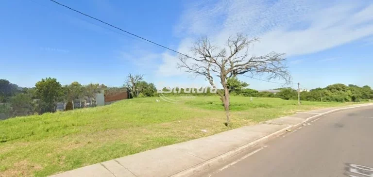 Imagem Excelente terreno para ponto comercial com localização central no trevo de acess