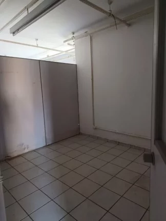 Imagem Galpão à venda, 397 m² por R$ 700.000,00 - Vila Bartira - Itaquaquecetuba/SP