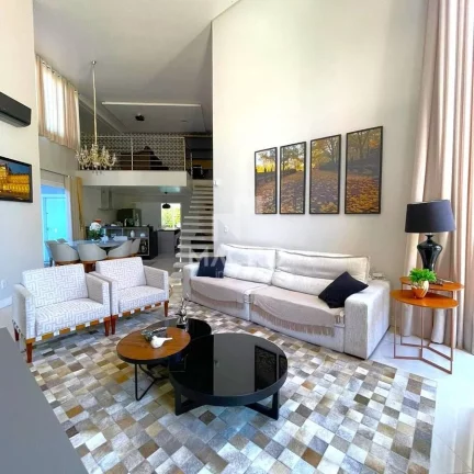 Imagem Casa Mobiliada | Czerniewicz | 3 quartos (1 suíte) | 312m²