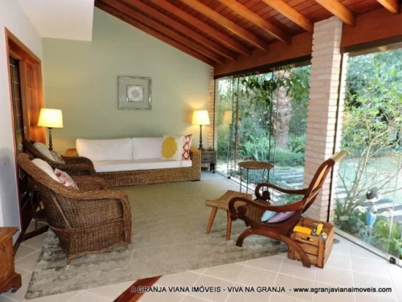 Imagem Casa à venda, 443 m² por R$ 2.100.000,00 - Granja Viana - Jandira/SP