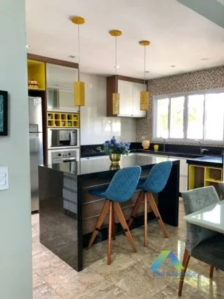 Imagem VILA ASSUNÇÃO Sobrado Alto Padrão 500M², 5 suítes, varanda gourmet, 6 vagas ótima localização e valor !!!