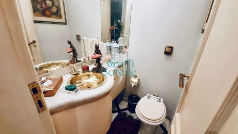 Imagem Cobertura Duplex à Venda em Moema - São Paulo - SP.