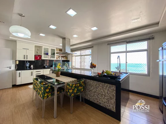 Imagem Quadra do mar da Praia da Costa, amplo 4 quartos com 2 suítes. Cozinha gigante com ilha!