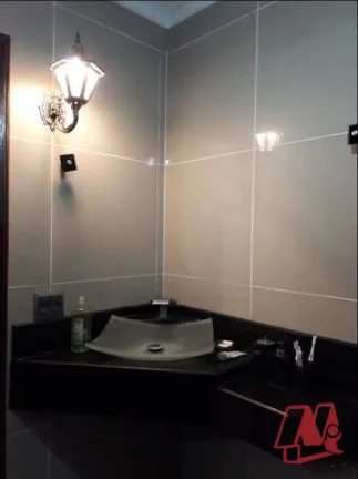 Imagem Amplo apartamento de 3 dormitórios e 1 vaga